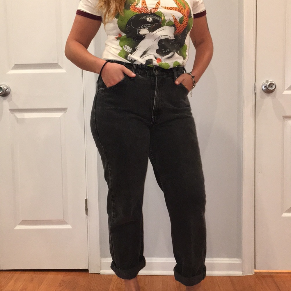 Levi’s High waist black jeans